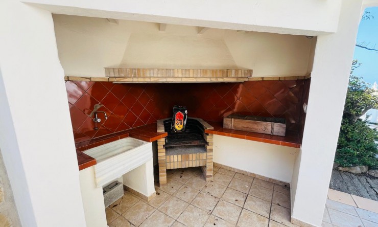 Herverkoop - Villa -
Jávea / Xàbia - La Granadella  - Costa Nova