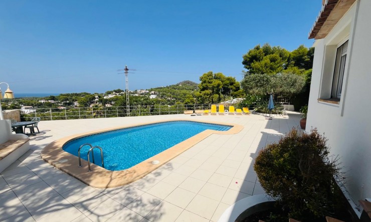 Herverkoop - Villa -
Jávea / Xàbia - La Granadella  - Costa Nova