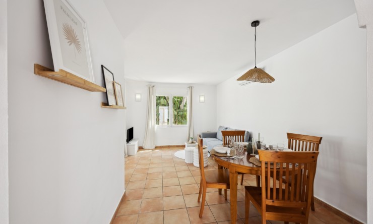 Herverkoop - Villa -
Jávea / Xàbia - La Granadella  - Costa Nova