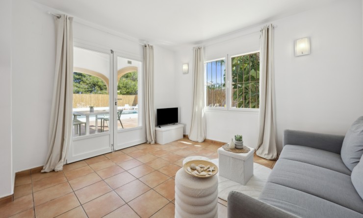 Herverkoop - Villa -
Jávea / Xàbia - La Granadella  - Costa Nova