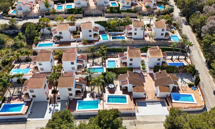 Herverkoop - Villa -
Jávea / Xàbia - La Granadella  - Costa Nova