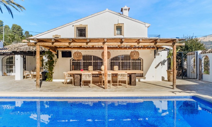 Herverkoop - Villa -
Denia - Jesús Pobre