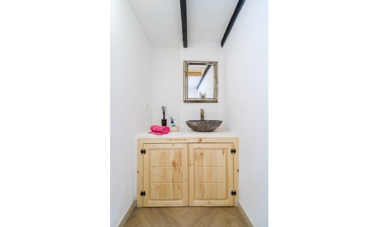 Herverkoop - Villa -
Denia - Jesús Pobre