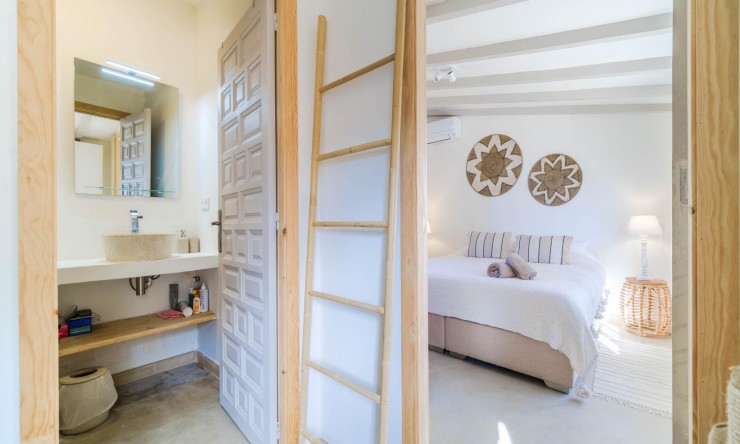 Herverkoop - Villa -
Denia - Jesús Pobre