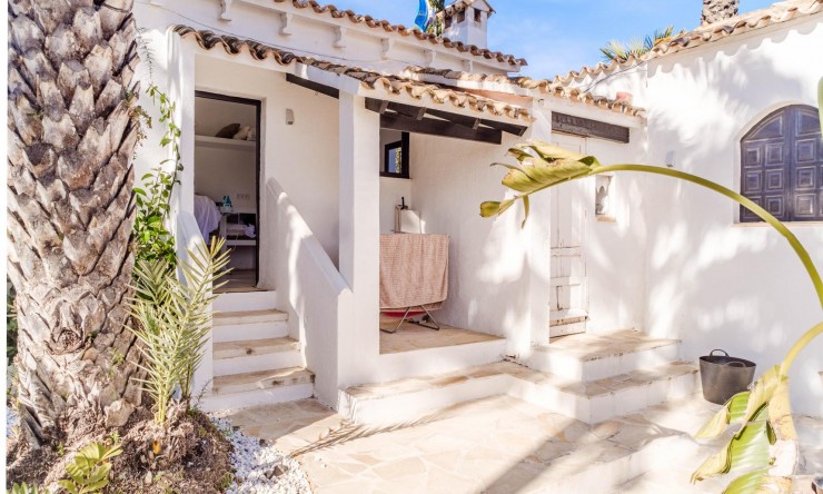 Herverkoop - Villa -
Denia - Jesús Pobre