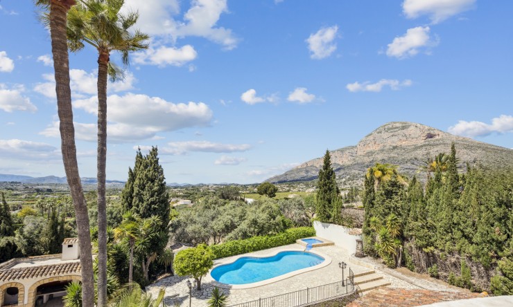 Herverkoop - Villa -
Jávea / Xàbia - Montgó - Ermita