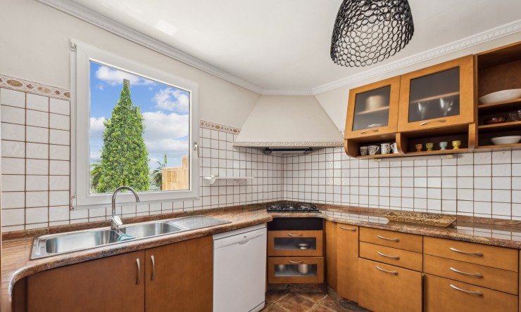 Herverkoop - Villa -
Jávea / Xàbia - Montgó - Ermita