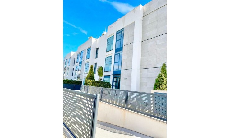 Herverkoop - Appartement -
Jávea / Xàbia - Montañar - El Arenal