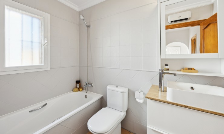 Herverkoop - Villa -
Jávea / Xàbia - La Granadella  - Costa Nova