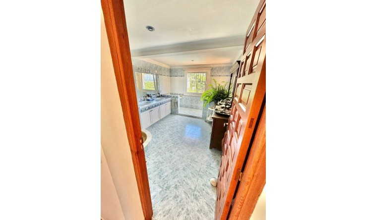 Herverkoop - Villa -
Jávea / Xàbia - Cap Martí - El Tossalet - Pinomar