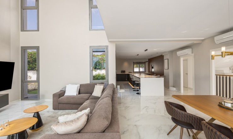 Herverkoop - Villa -
La Nucía - Coloma