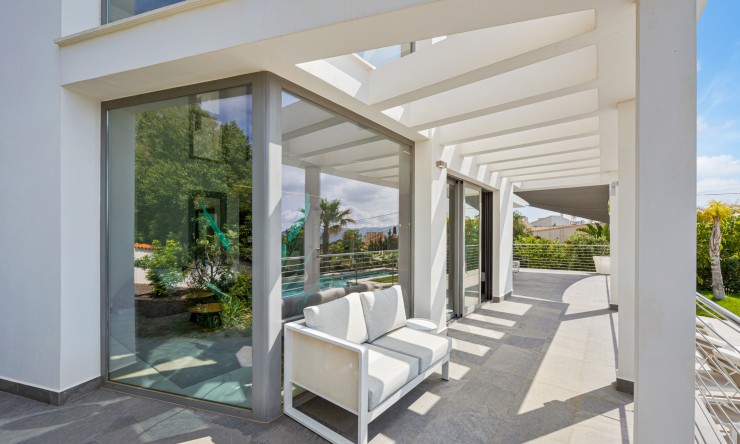 Herverkoop - Villa -
La Nucía - Coloma