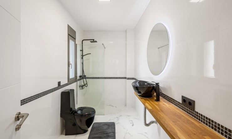 Herverkoop - Villa -
La Nucía - Coloma