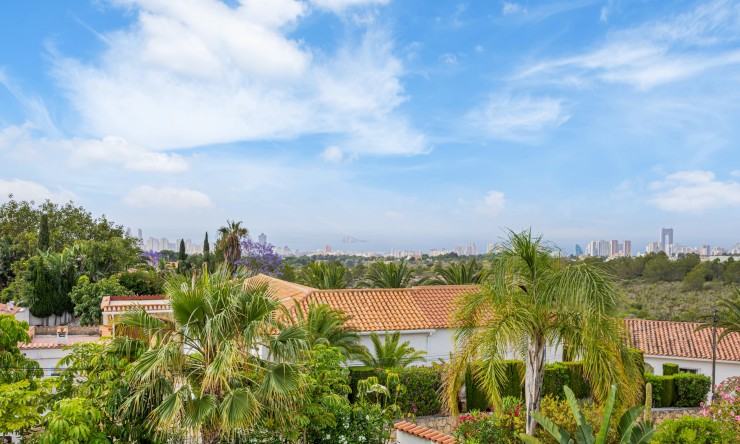 Herverkoop - Villa -
La Nucía - Coloma