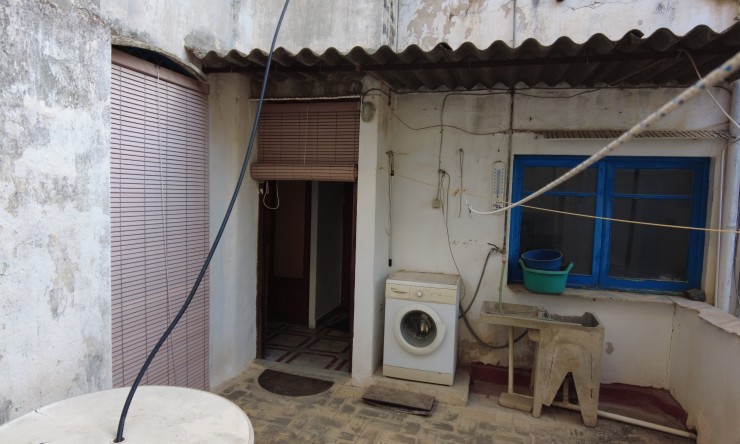 Resale - Villa -
Pedreguer