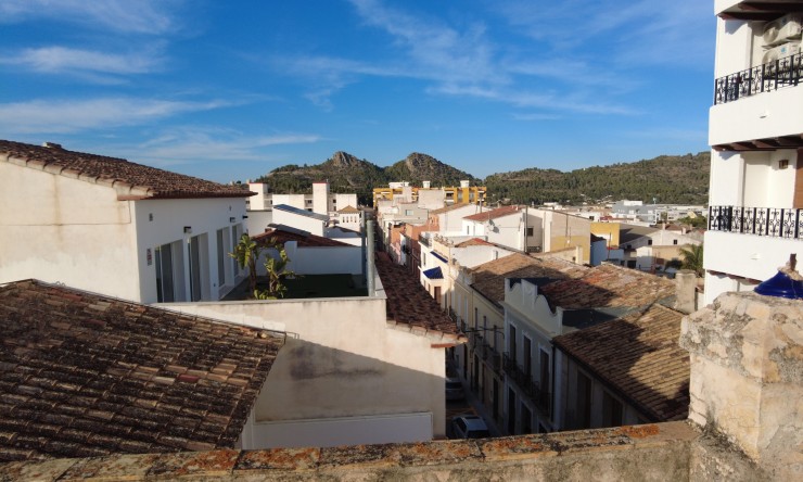 Resale - Villa -
Pedreguer