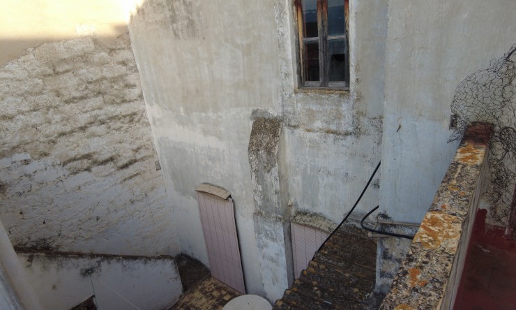 Resale - Villa -
Pedreguer