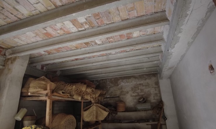 Resale - Villa -
Pedreguer