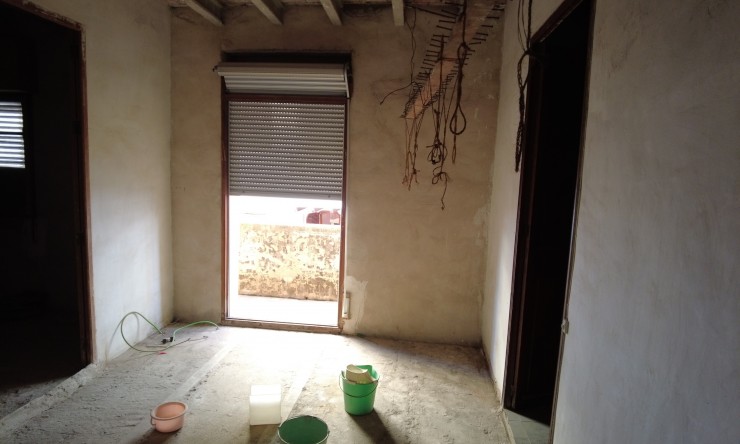 Resale - Villa -
Pedreguer