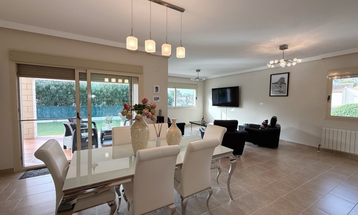 Herverkoop - Villa -
Calpe - Carrio