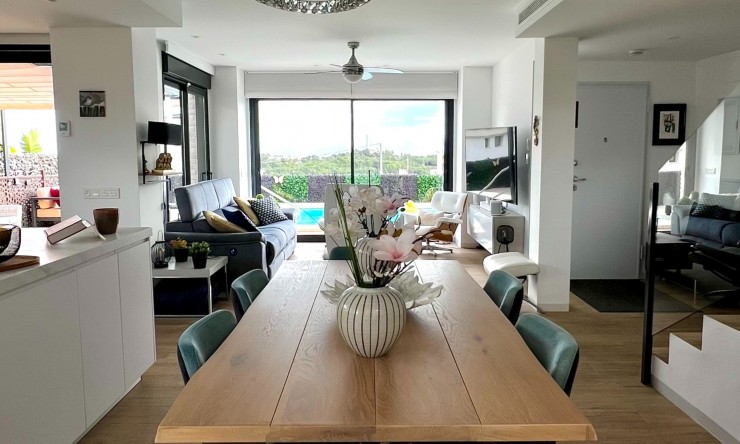 Revente - Villa -
Polop