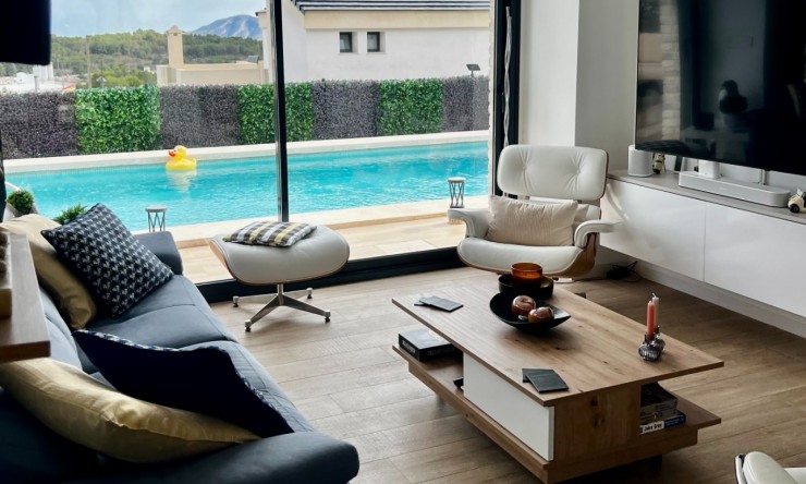 Revente - Villa -
Polop