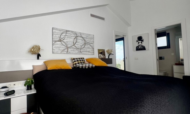 Revente - Villa -
Polop