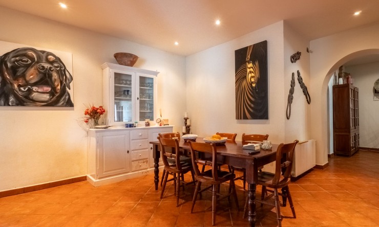 Wiederverkauf - Villa -
Ondara