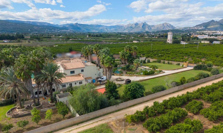 Wiederverkauf - Villa -
Ondara