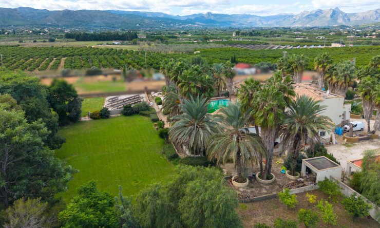 Wiederverkauf - Villa -
Ondara