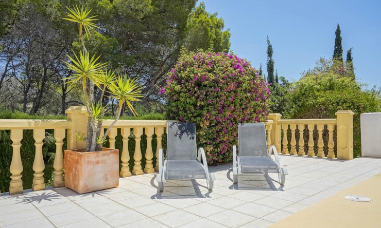 Herverkoop - Villa -
Jávea - Costa Nova