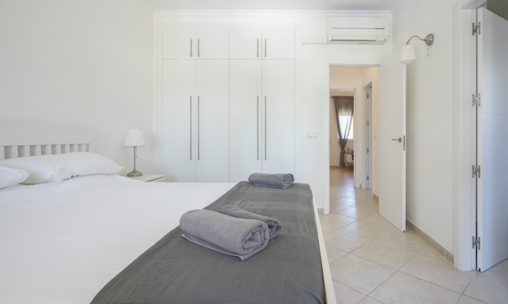 Herverkoop - Villa -
Jávea - Costa Nova