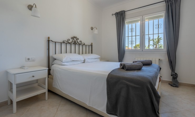 Herverkoop - Villa -
Jávea - Costa Nova