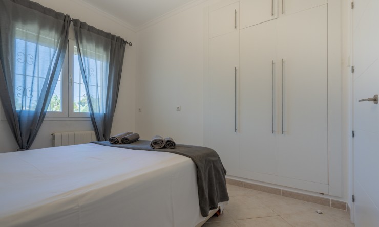 Herverkoop - Villa -
Jávea - Costa Nova