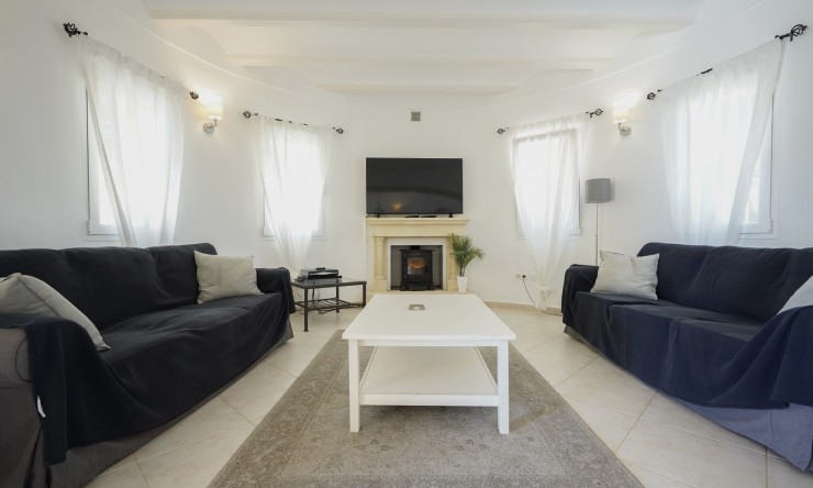 Herverkoop - Villa -
Jávea - Costa Nova