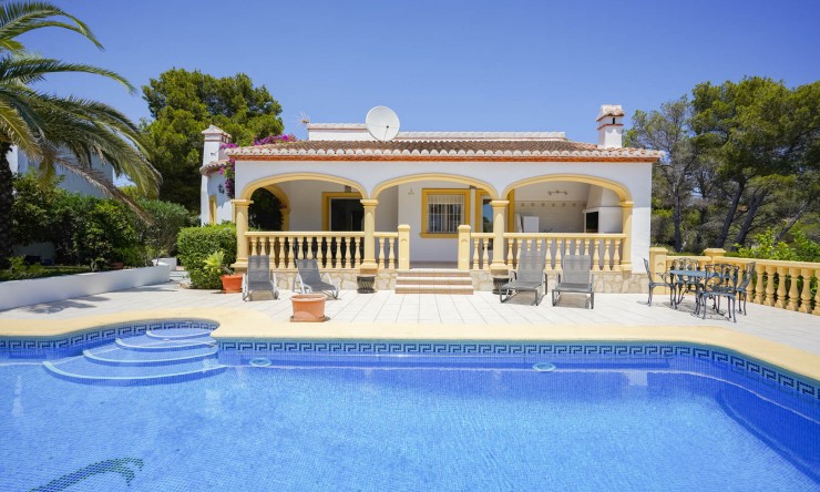 Herverkoop - Villa -
Jávea - Costa Nova