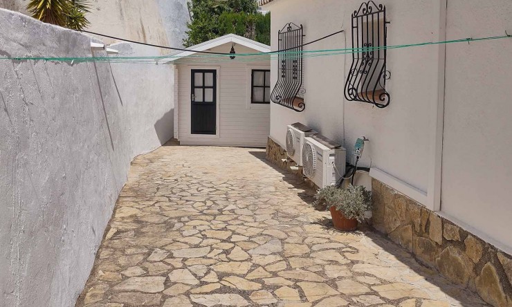 Herverkoop - Villa -
Benissa - Fanadix