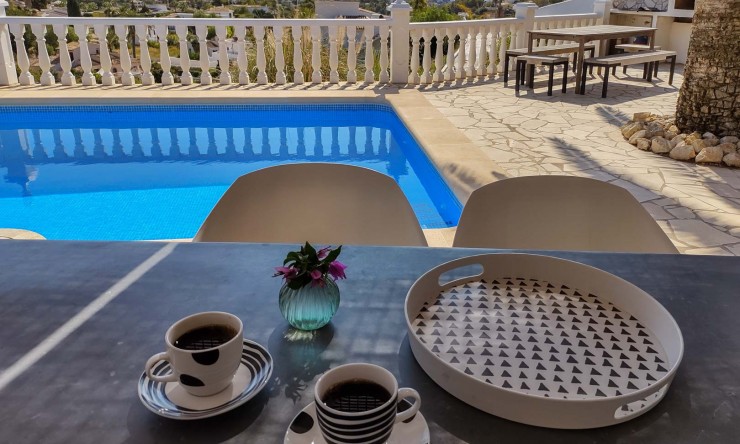 Herverkoop - Villa -
Benissa - Fanadix