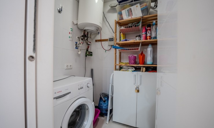 Herverkoop - Appartement -
Orihuela Costa