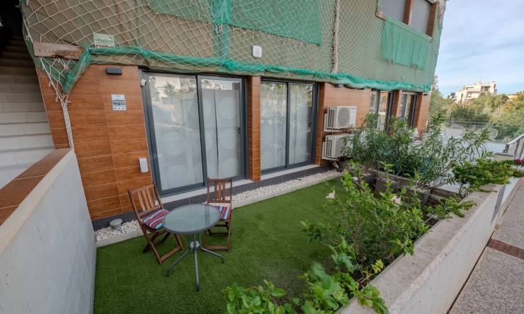 Herverkoop - Appartement -
Orihuela Costa