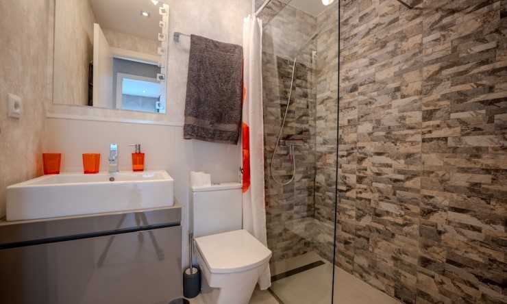 Herverkoop - Appartement -
Orihuela Costa