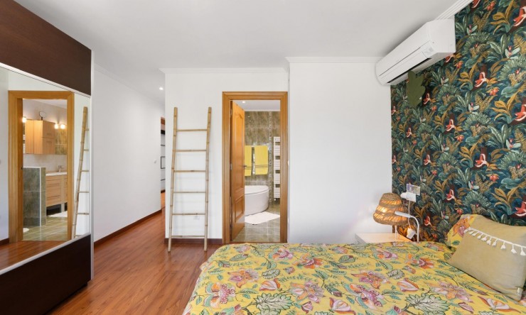 Reventa - Villa -
La Nucía