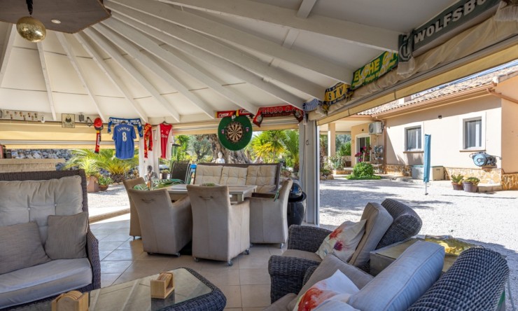 Resale - Villa -
La Zarza