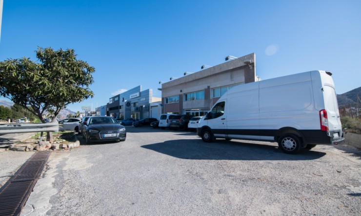 Wynajem długoterminowy - Komercyjne -
Alfas del Pí