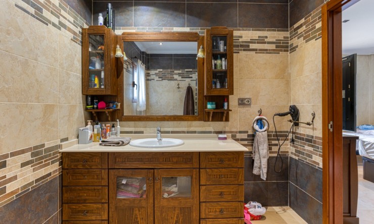 Revente - Villa -
Los Montesinos