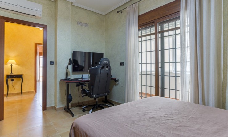 Revente - Villa -
Los Montesinos