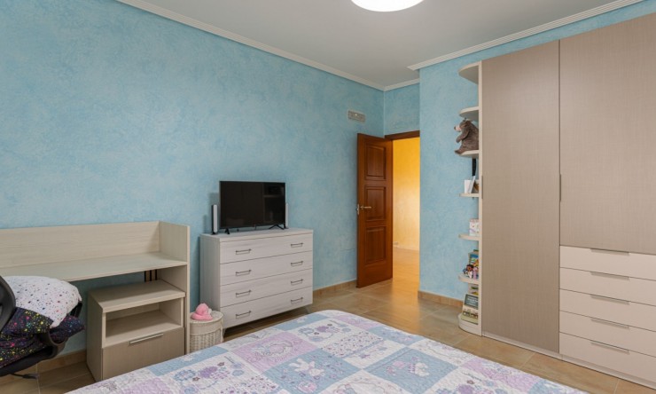 Revente - Villa -
Los Montesinos