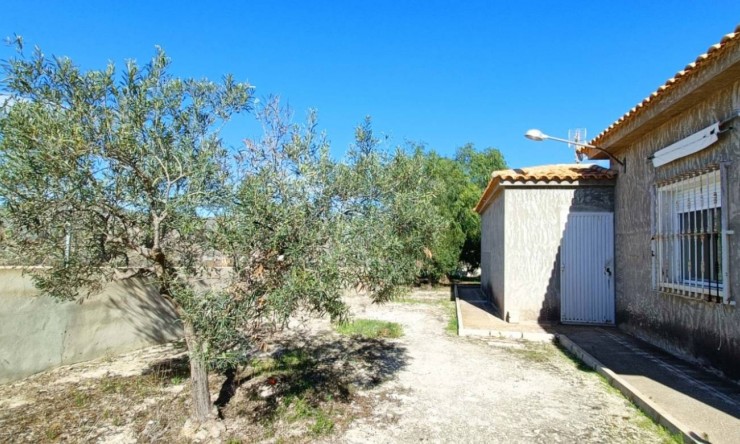 Resale - Finca -
Hondón de los Fráiles