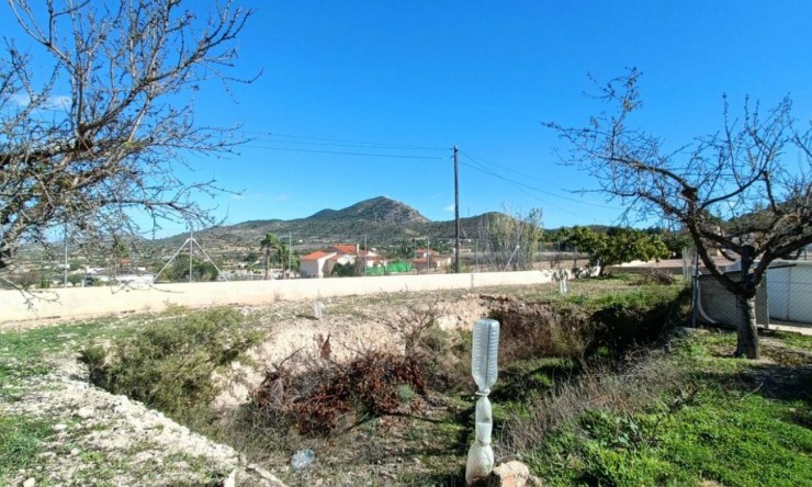 Resale - Finca -
Hondón de los Fráiles