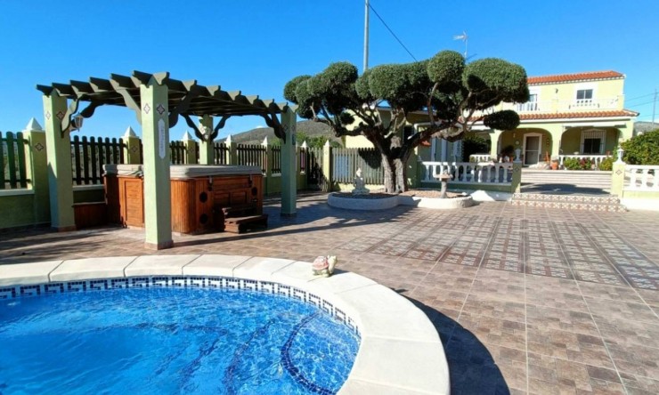 Resale - Villa -
Hondón de los Fráiles